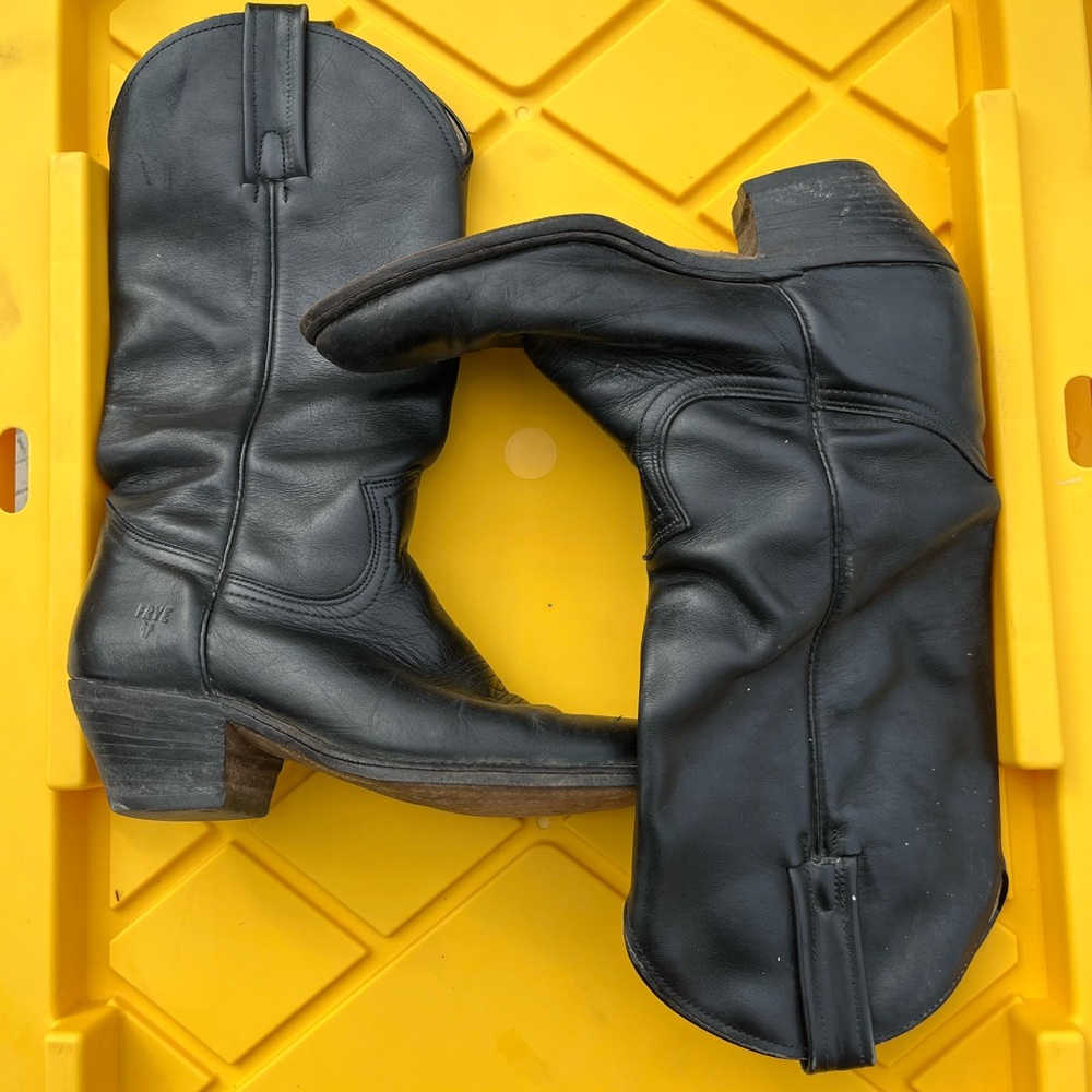 Frye Billy Pull On 8D